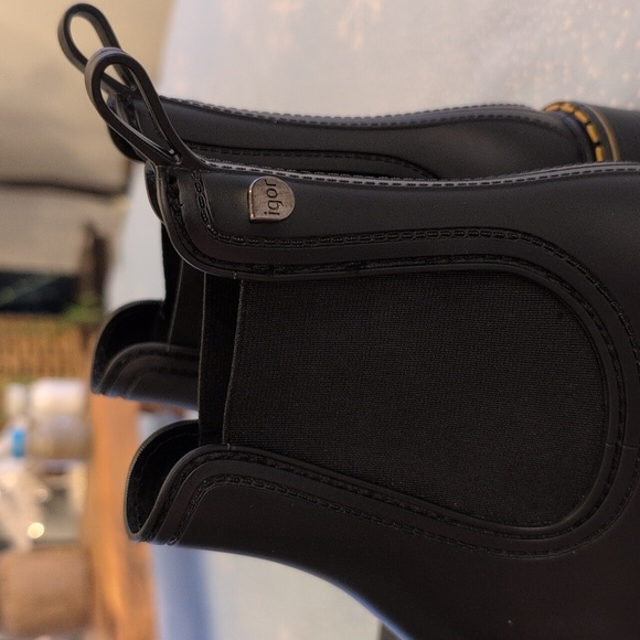 Igor Chelsea Rain Boots Waterproof Ankle Booties Pull On Black Size 38 US 7.5 8 - Picture 3 of 6